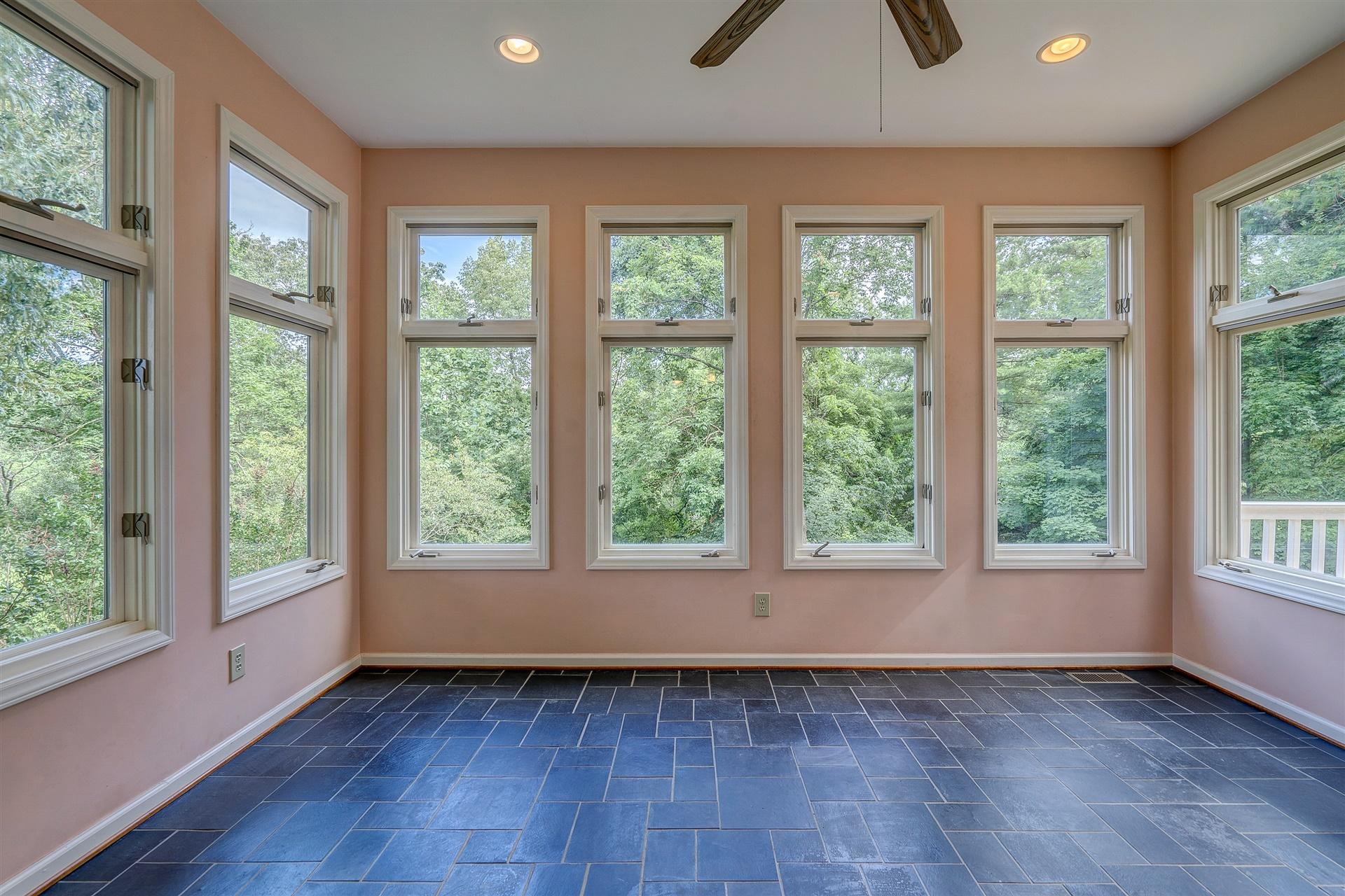 2304 Mt Vernon Road Southwest Roanoke, VA 24015 - Photo 23 of 47 20-DSC00101-3_2-3_3-3_4-3_5-3