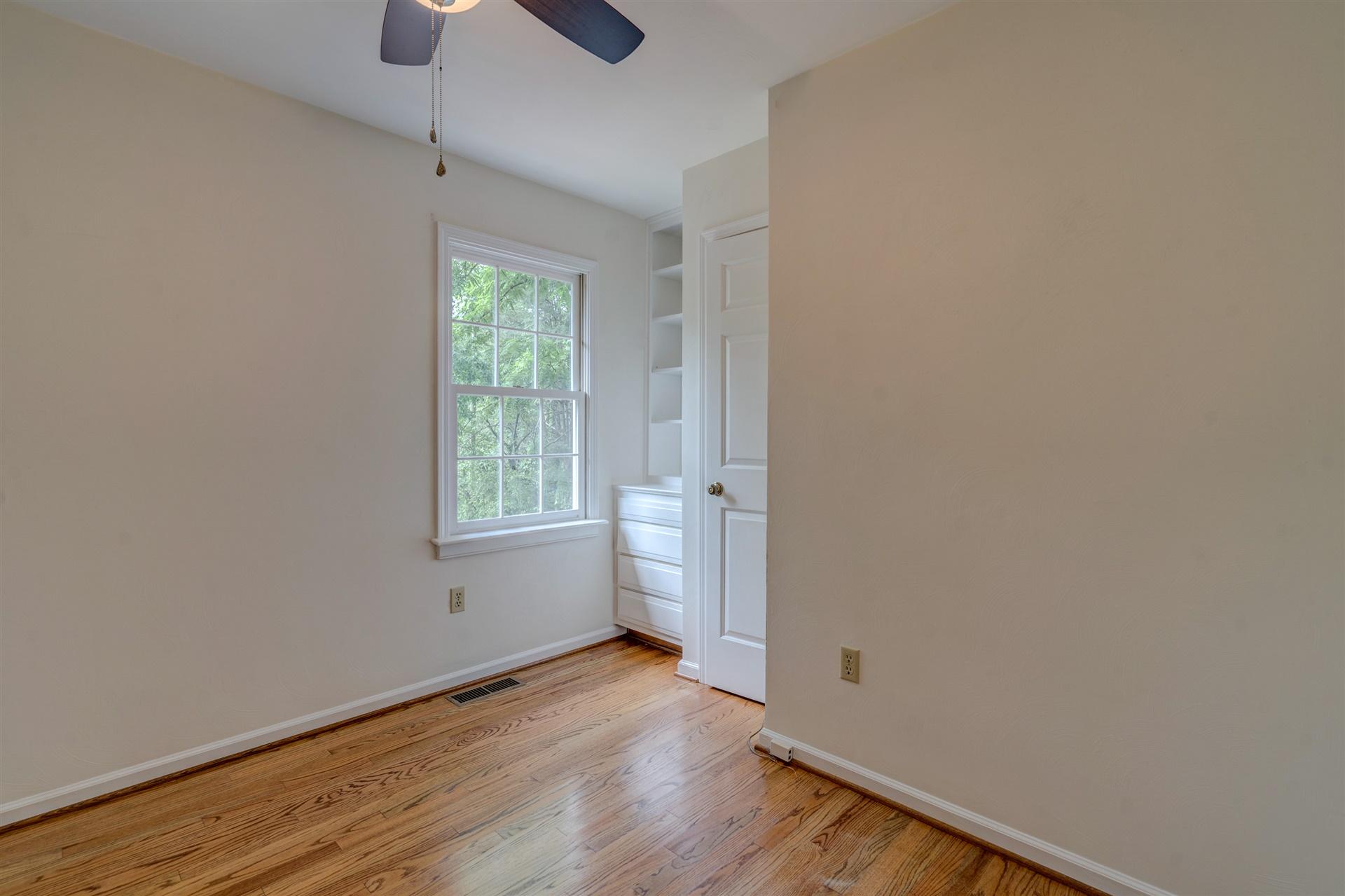 2304 Mt Vernon Road Southwest Roanoke, VA 24015 - Photo 27 of 47 24-DSC00126-3_27-3_28-3_29-3_30-3