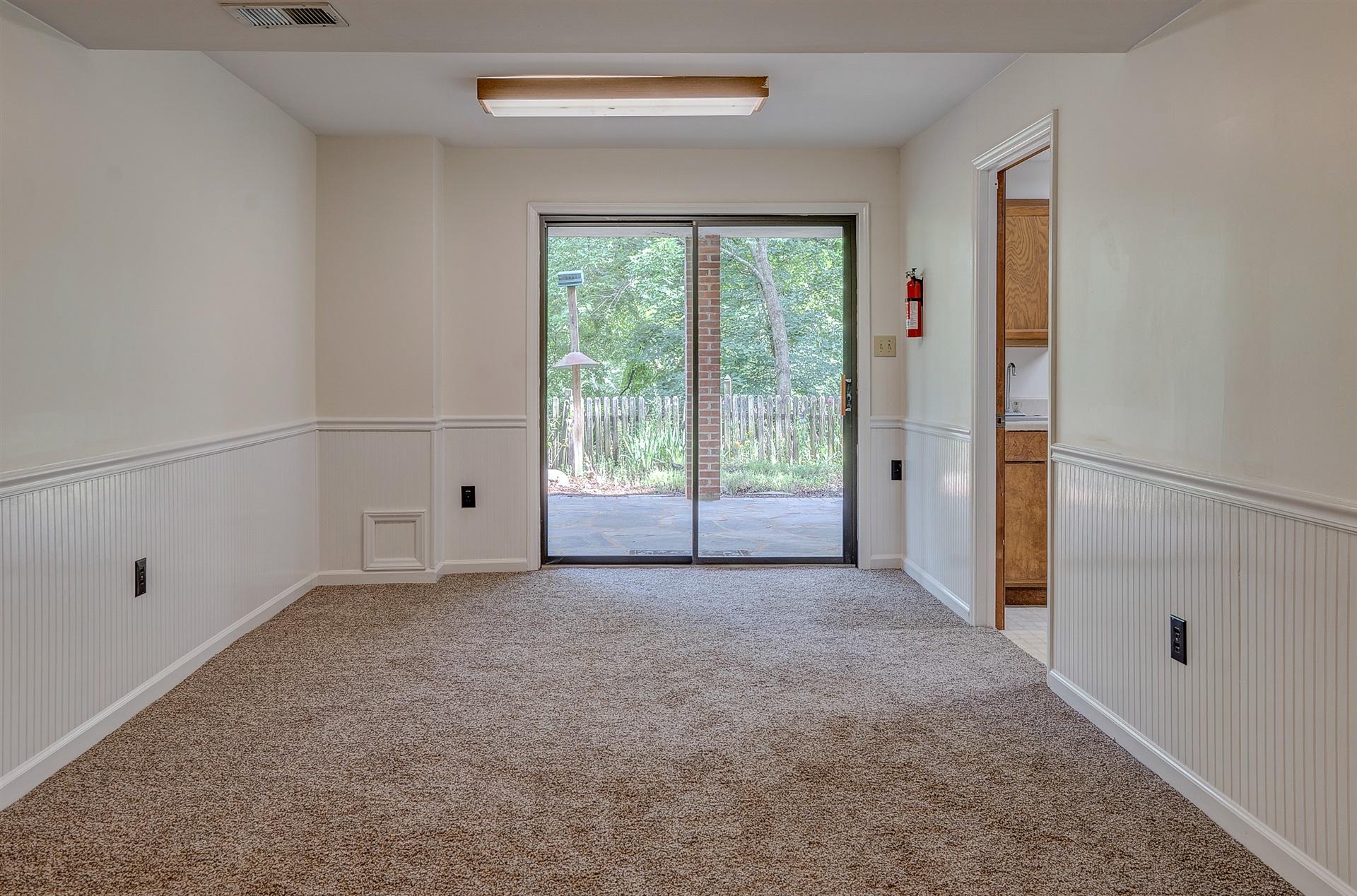 2304 Mt Vernon Road Southwest Roanoke, VA 24015 - Photo 39 of 47 36-DSC00186-3_87-3_88-3_89-3_90-3