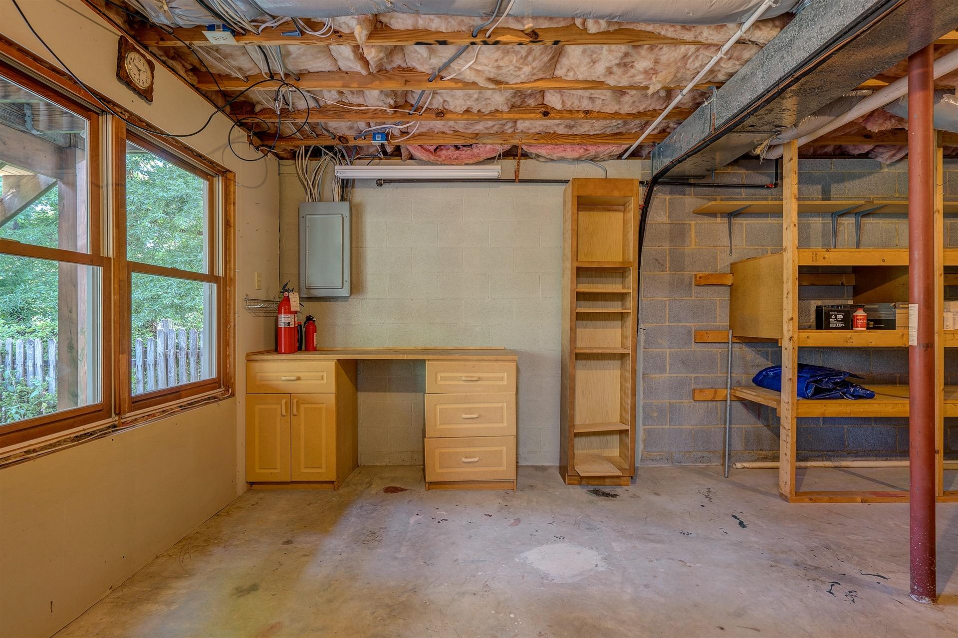 2304 Mt Vernon Road Southwest Roanoke, VA 24015 - Photo 42 of 47 39-DSC00201-3_2-3_3-3_4-3_5-3