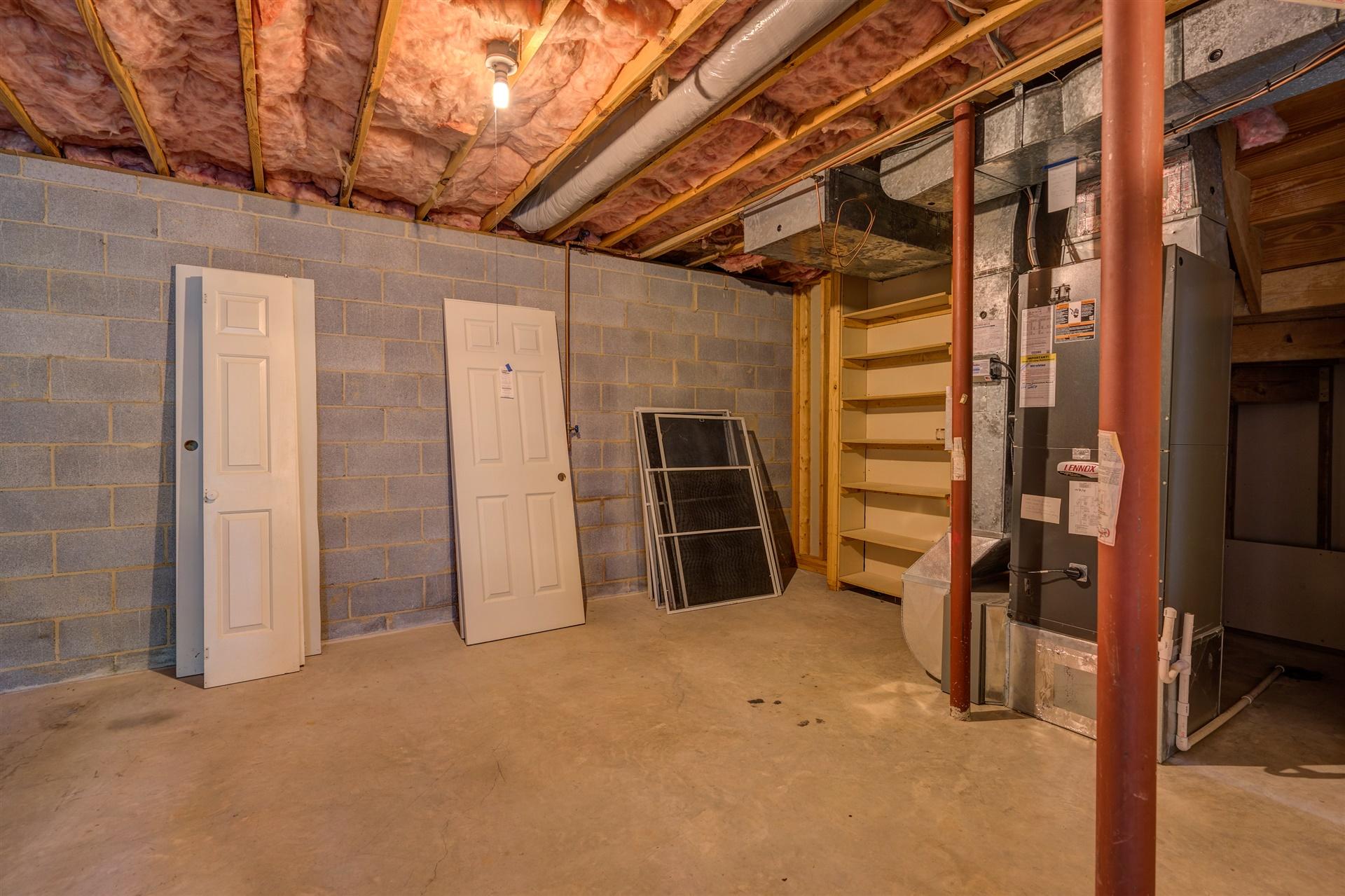 2304 Mt Vernon Road Southwest Roanoke, VA 24015 - Photo 43 of 47 40-DSC00206-3_07-3_08-3_09-3_10-3