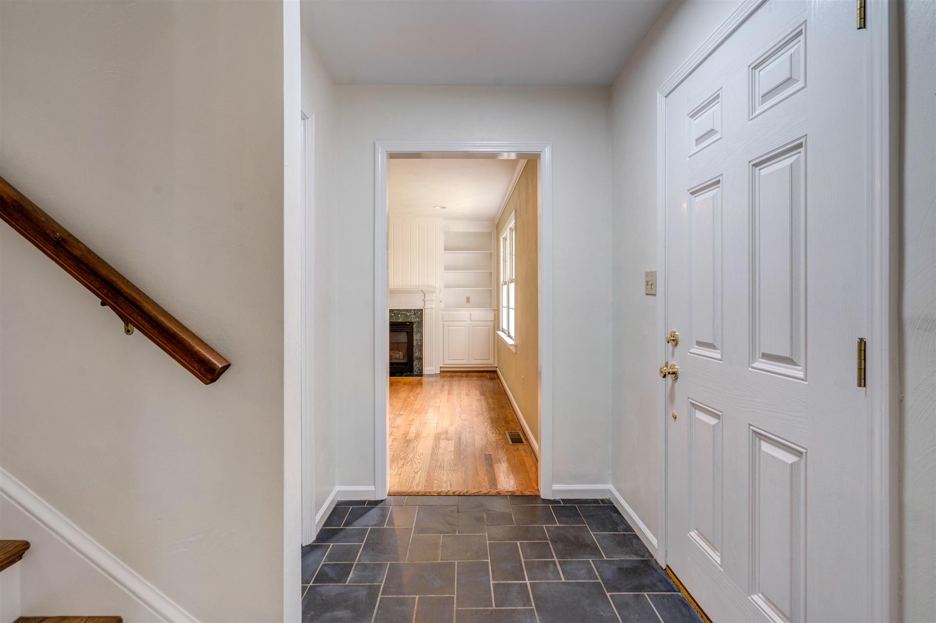 2304 Mt Vernon Road Southwest Roanoke, VA 24015 - Photo 6 of 47 03-DSC00016-3_17-3_18-3_19-3_20-3