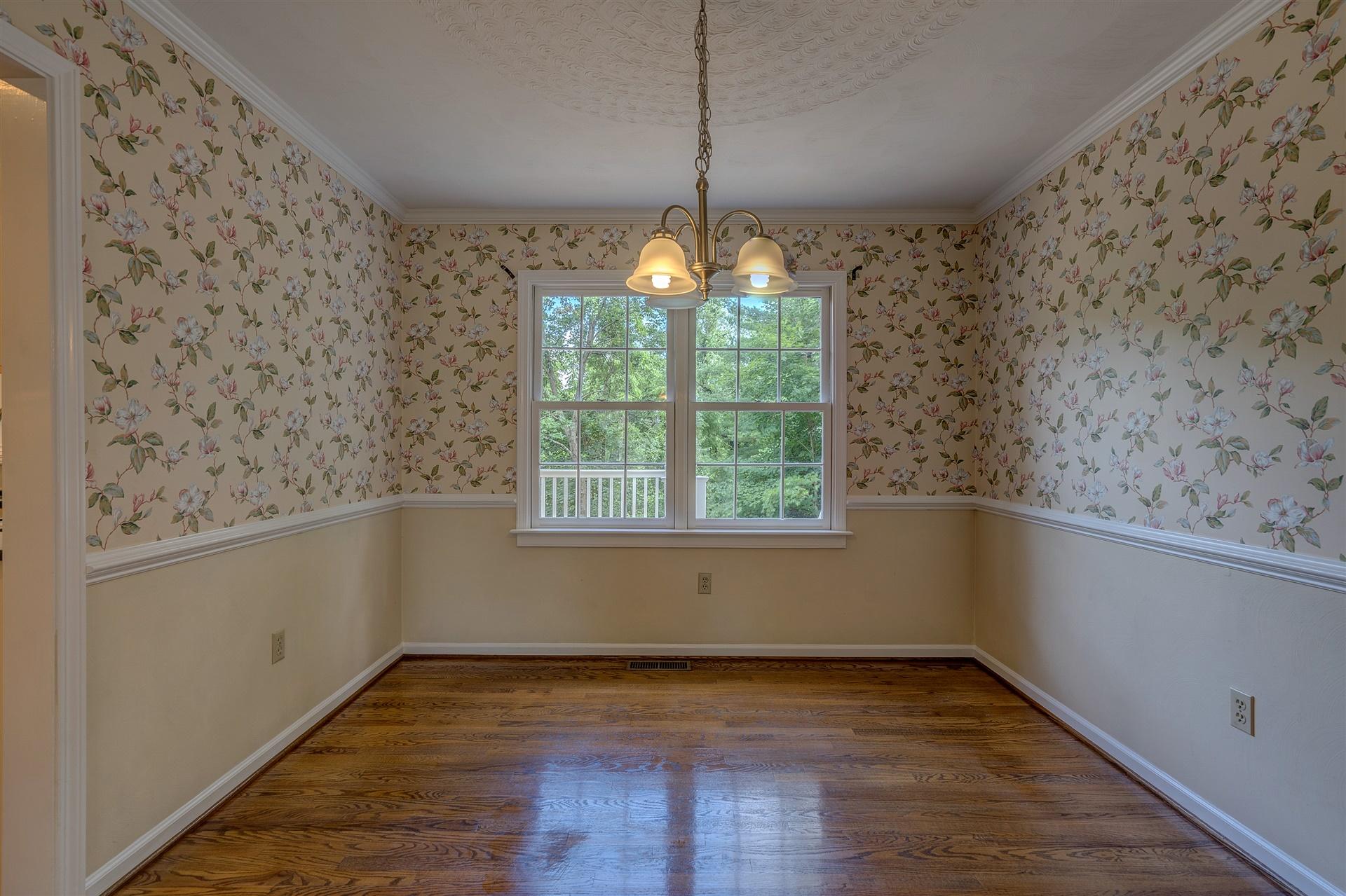 2304 Mt Vernon Road Southwest Roanoke, VA 24015 - Photo 10 of 47 07-DSC00041-3_2-3_3-3_4-3_5-3