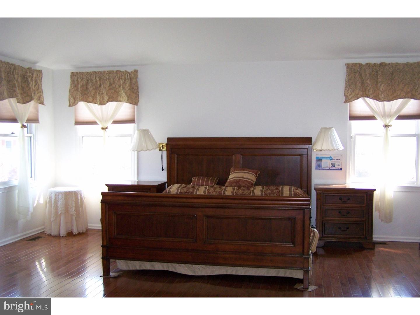 225 Ridings Way Ambler, PA 19002 - Photo 12 of 25 Gallery Image 12