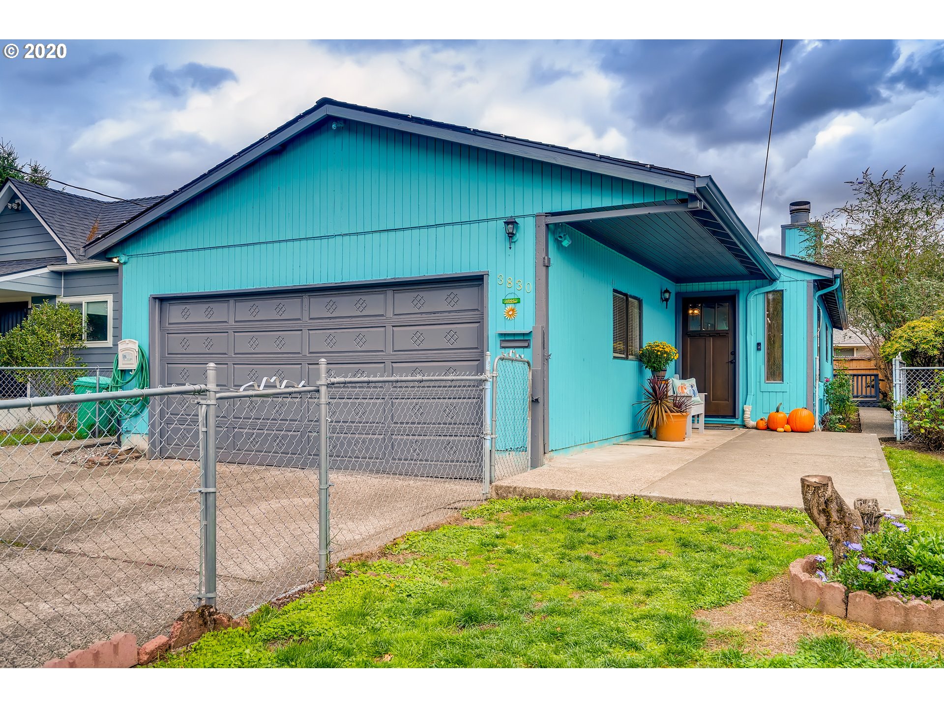 3830 Southeast 67th Avenue Portland, OR 97206 - Photo 1 of 30