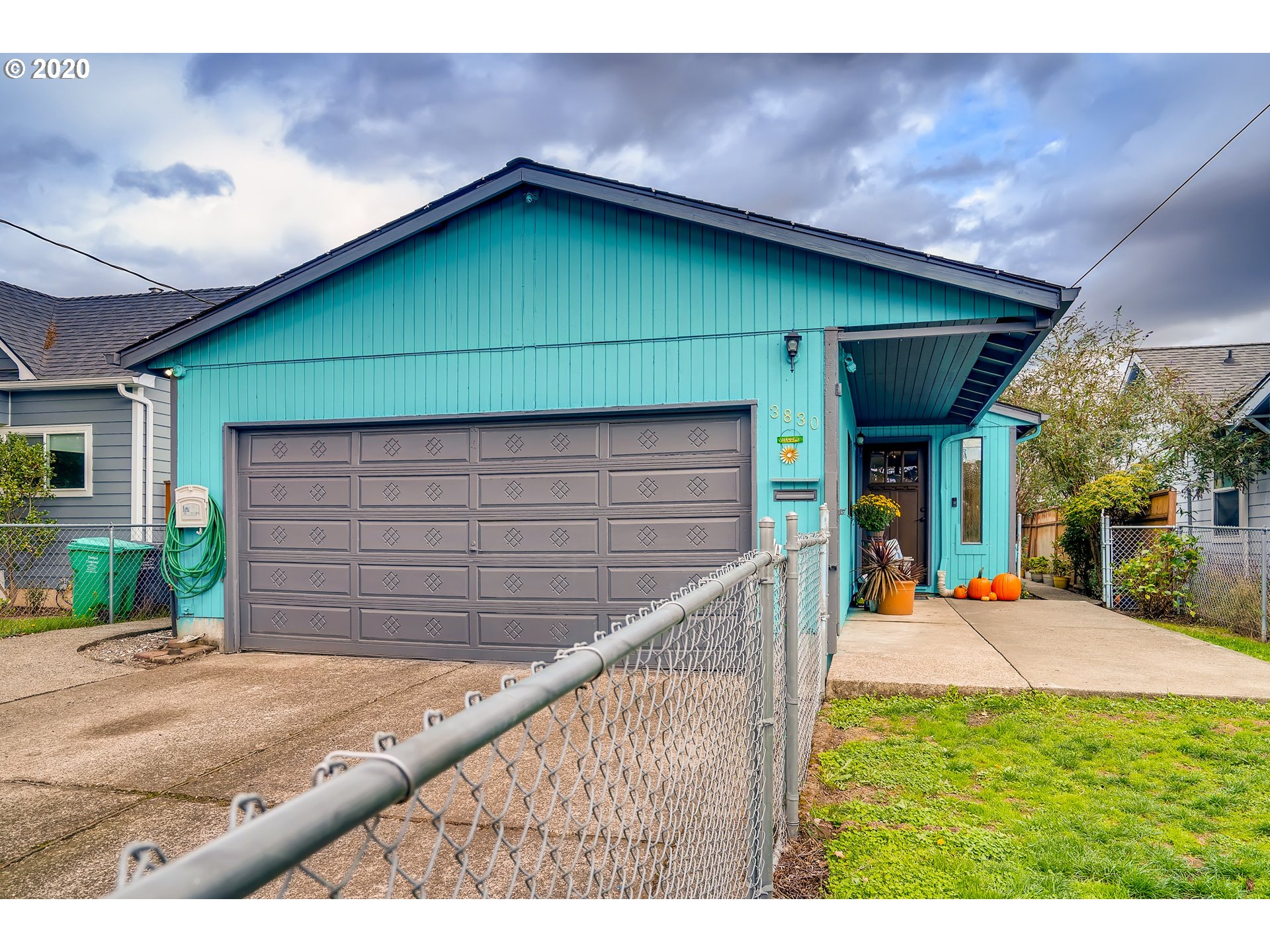 3830 Southeast 67th Avenue Portland, OR 97206 - Photo 2 of 30