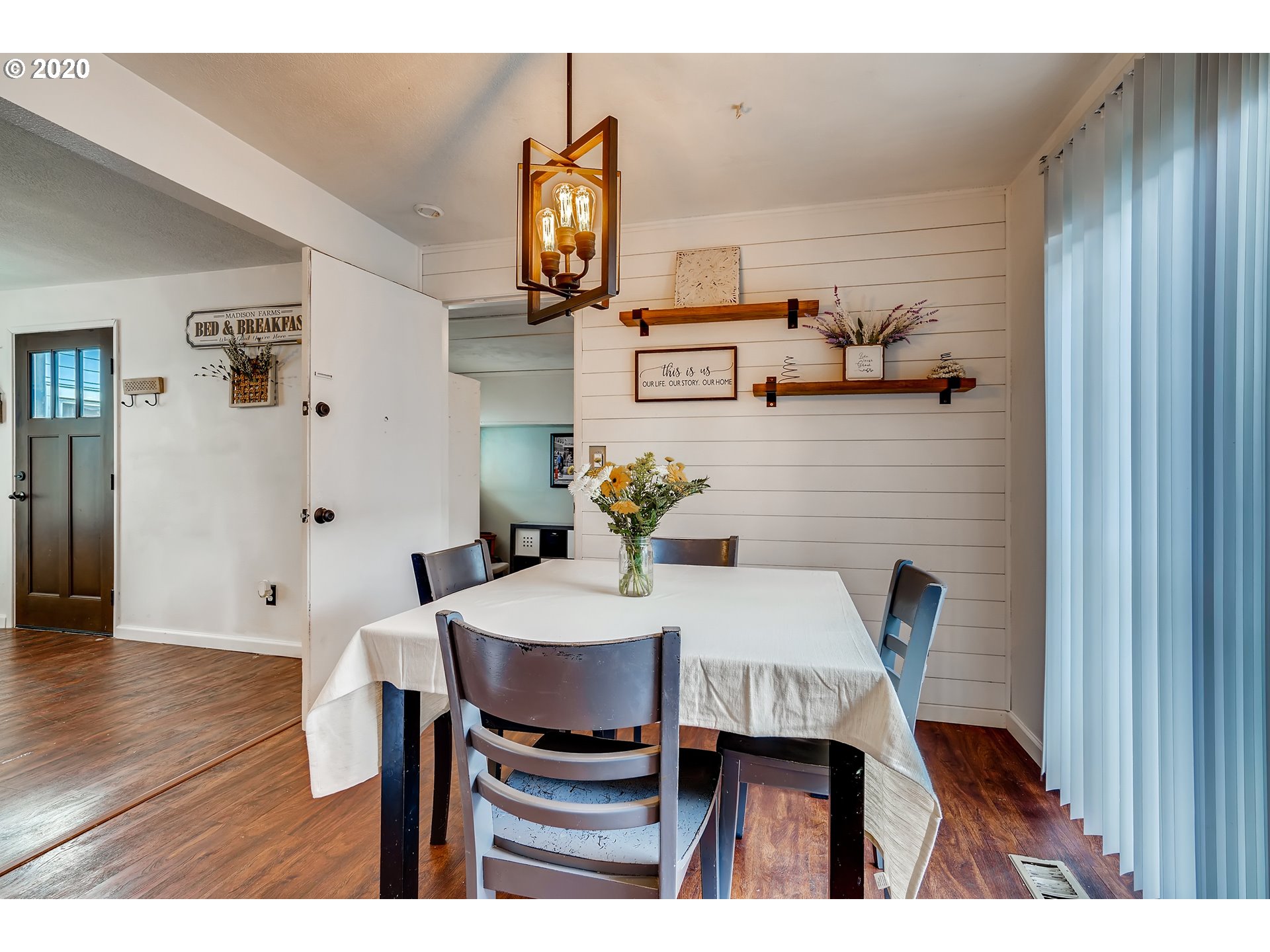 3830 Southeast 67th Avenue Portland, OR 97206 - Photo 9 of 30