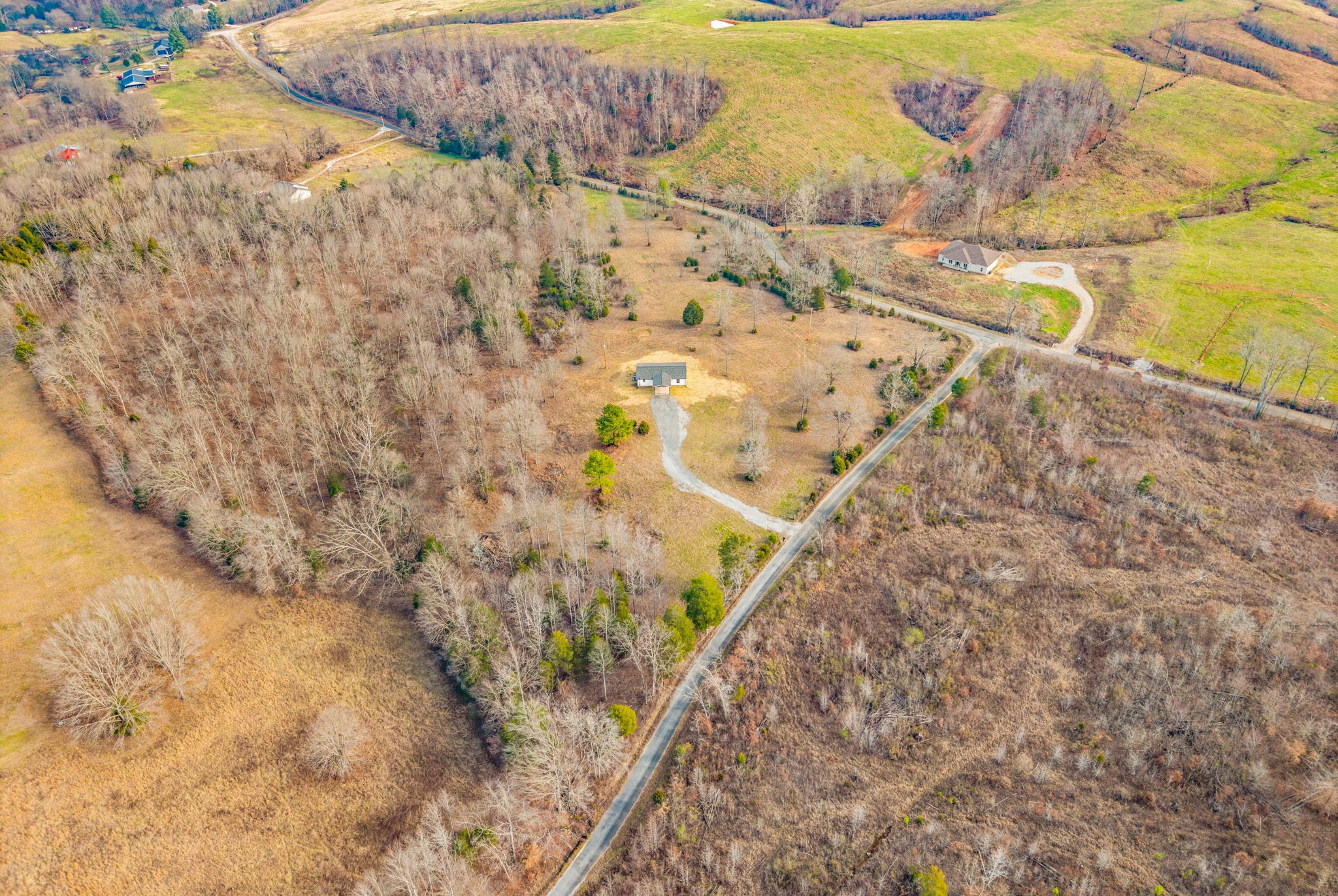 84 Sam Mathis Road Erin, TN 37061 - Photo 24 of 29 Gallery Image 24