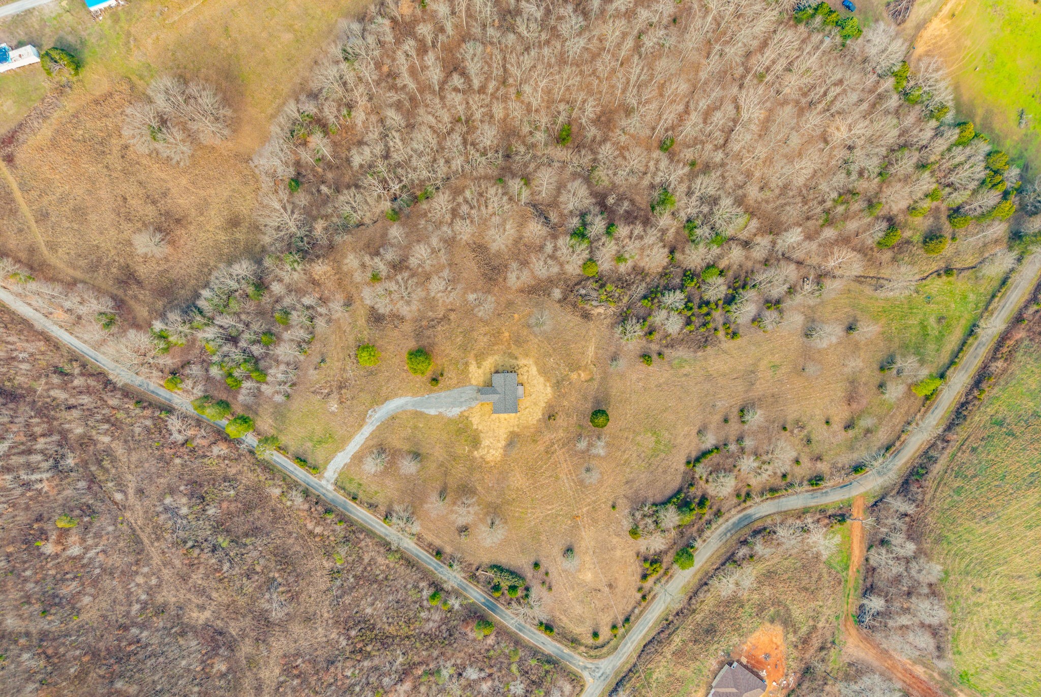 84 Sam Mathis Road Erin, TN 37061 - Photo 25 of 29 Gallery Image 25
