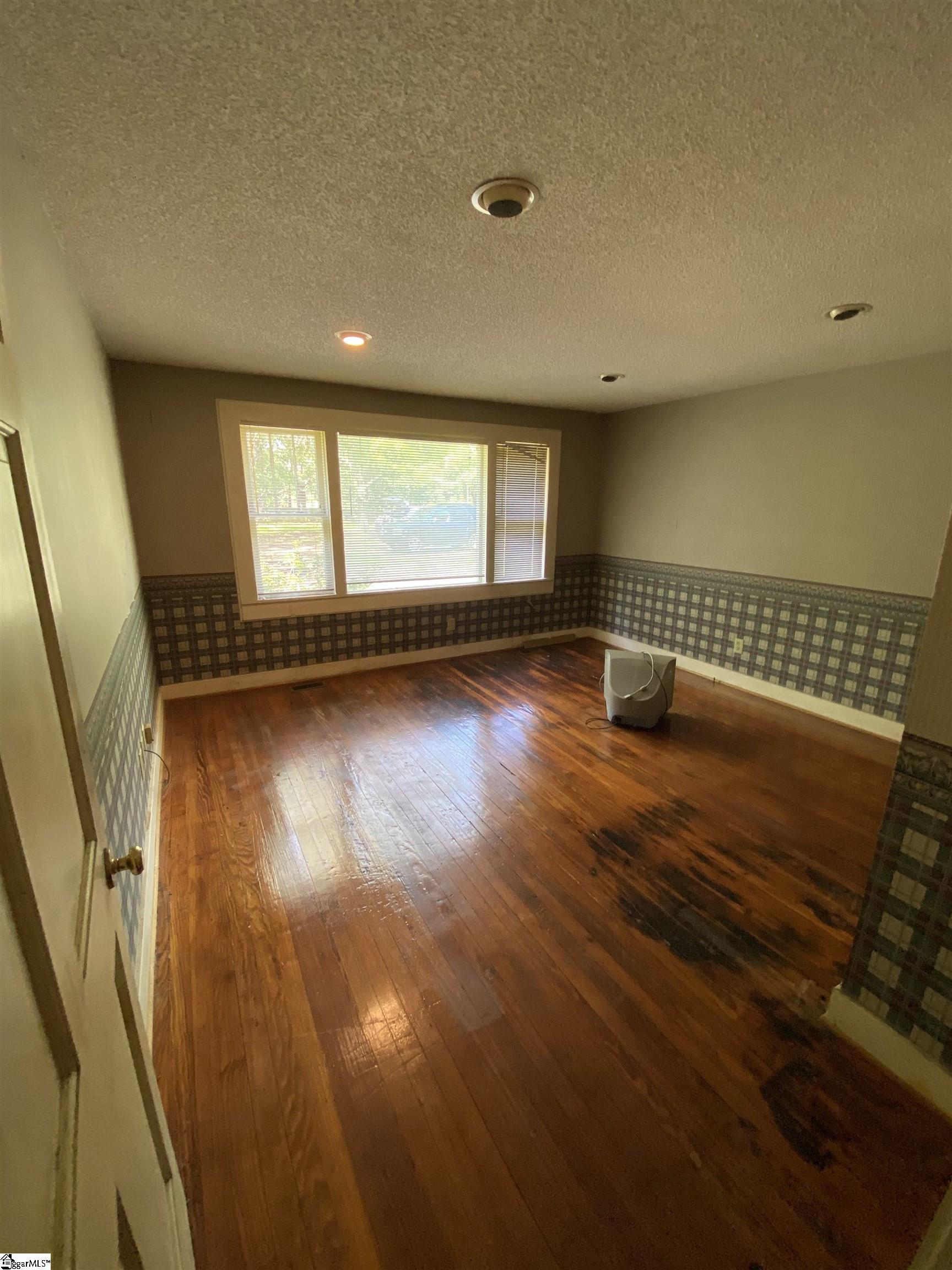 130 McKittrick Road Pelzer, SC 29669 - Photo 3 of 30