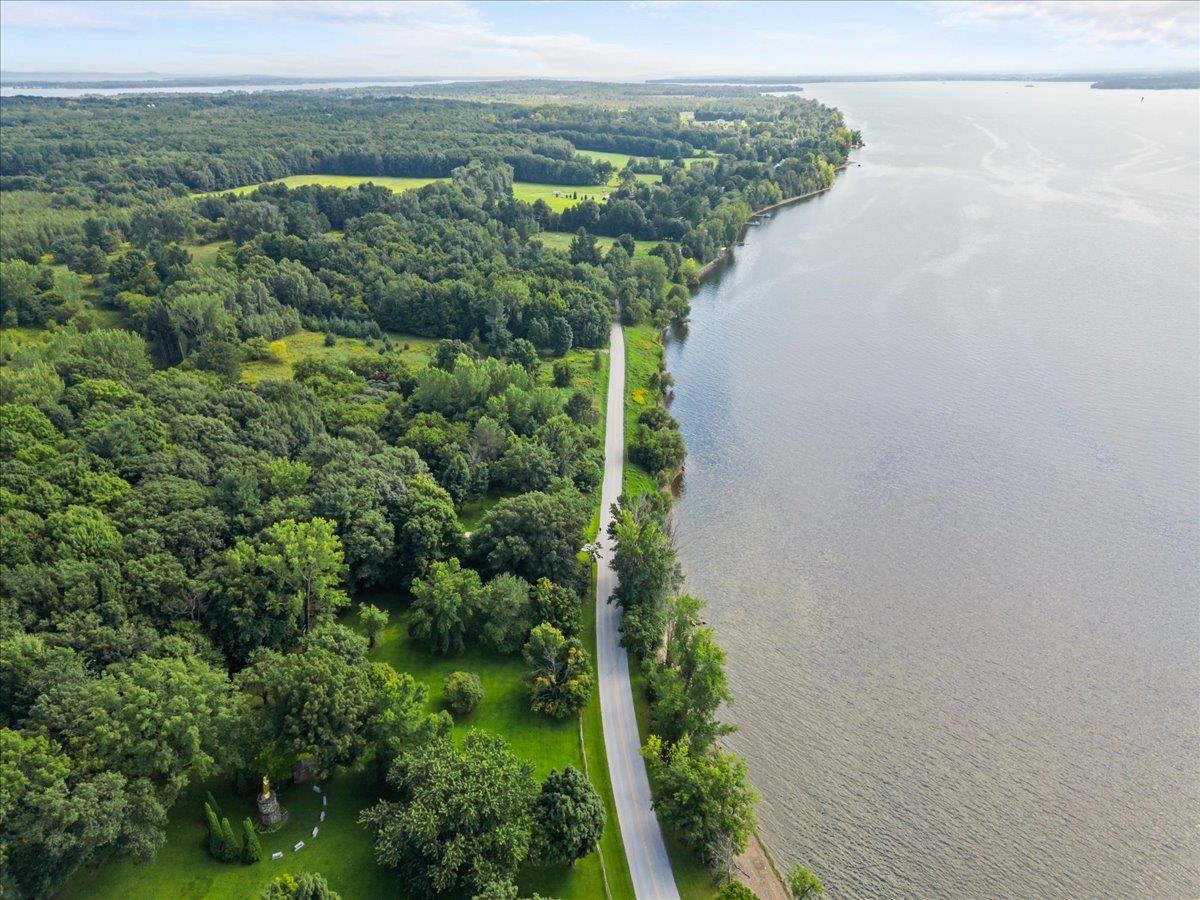 193 West Shore Road Isle La Motte, VT 05463 - Photo 5 of 15