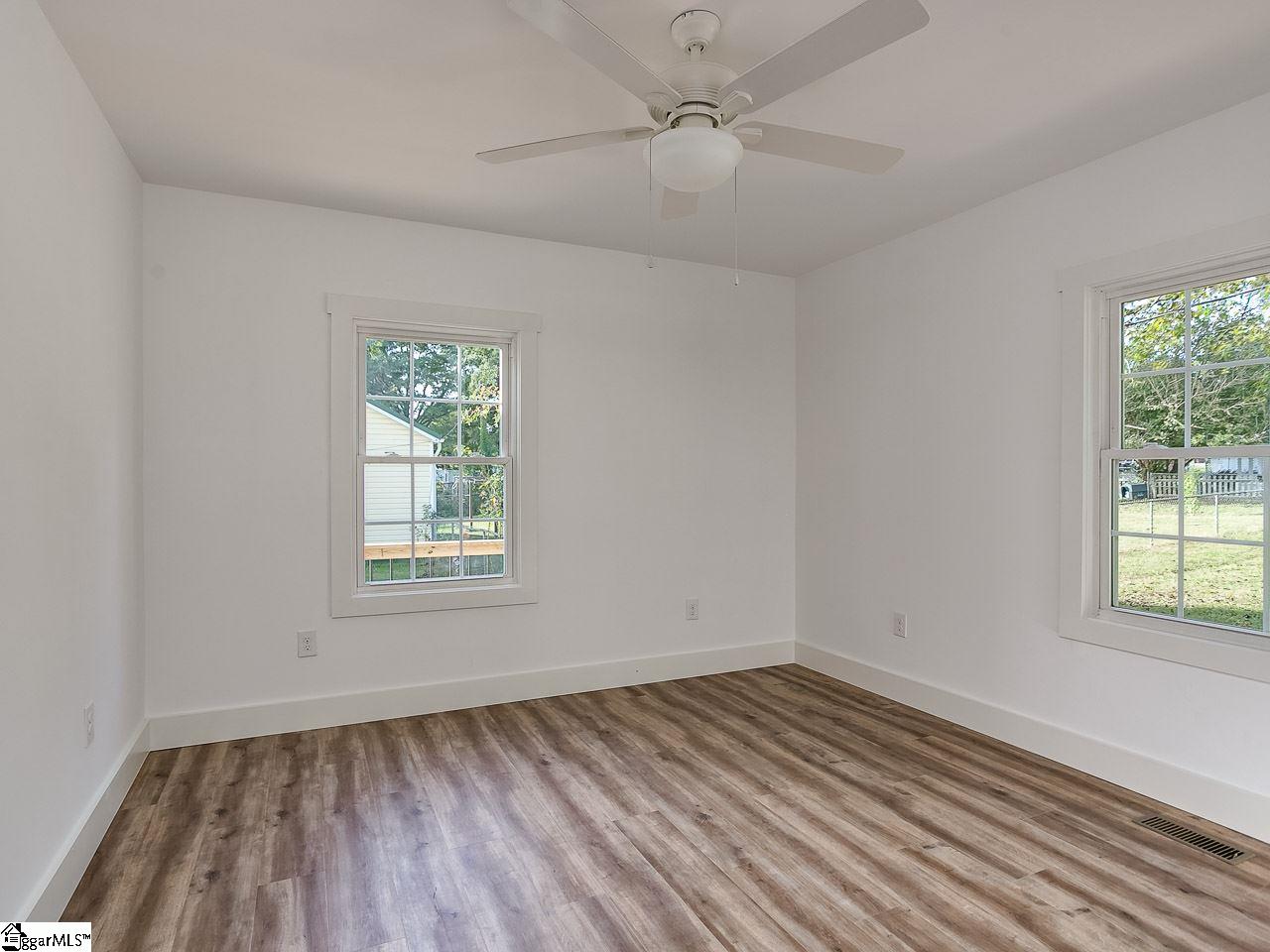 86 North Main Street Inman, SC 29349 - Photo 14 of 18