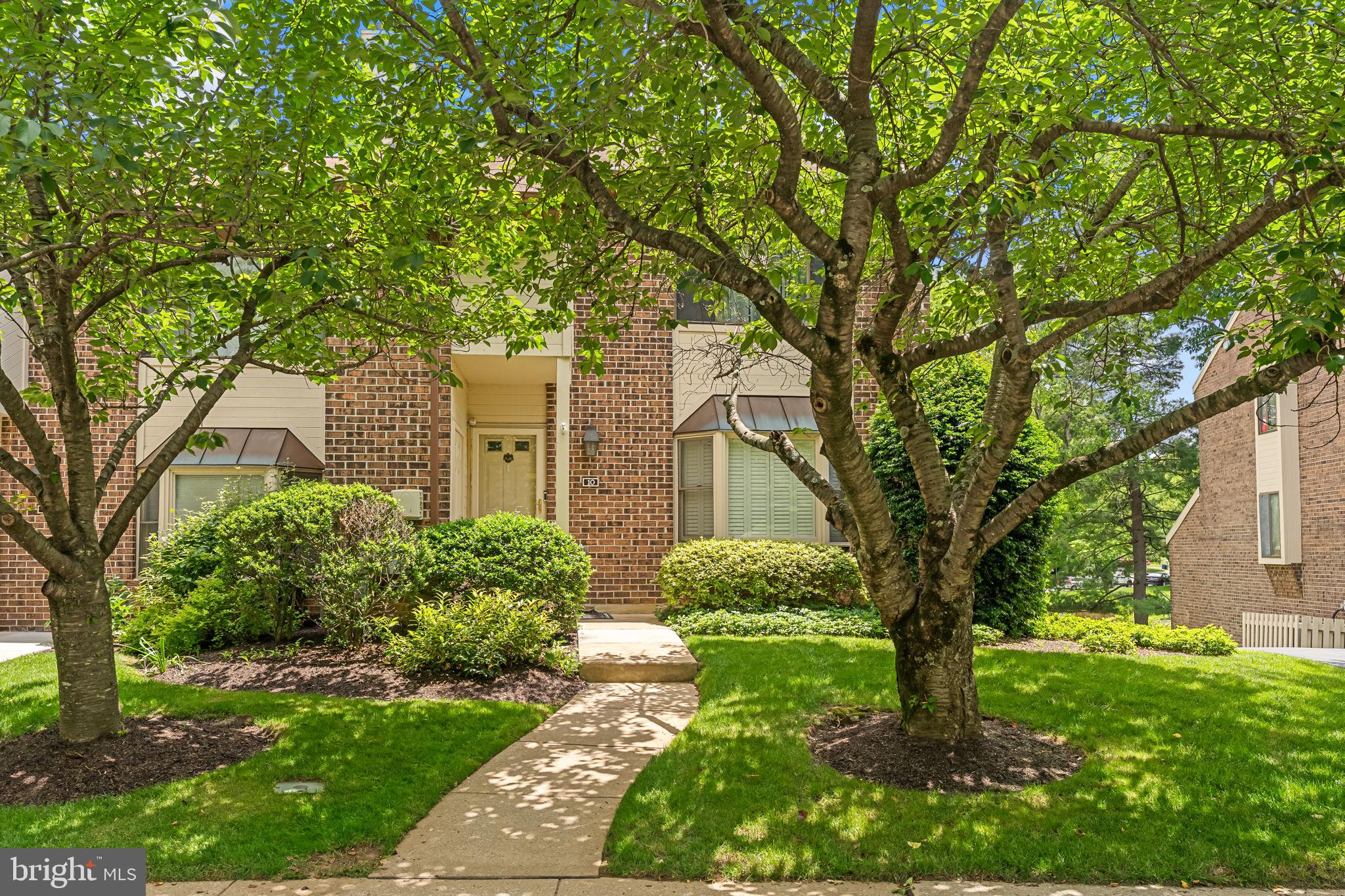10 Elan Lane Chesterbrook, PA 19087 - Photo 2 of 5 Mature greenery