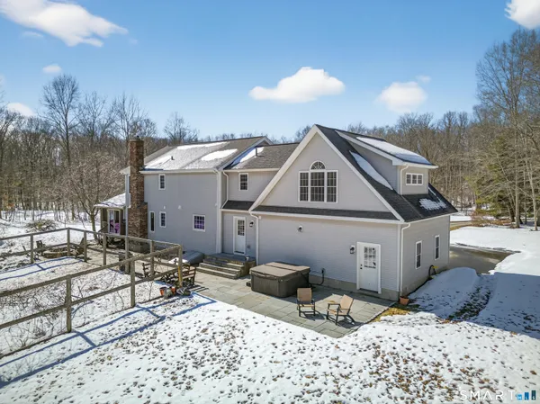 $619,900 | 86 Hi-Lea Farm Road, Colchester, CT 06415