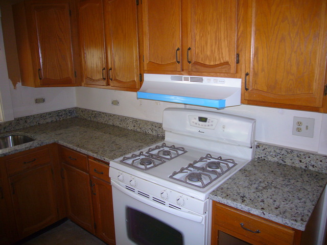 2536 Bennett Avenue Evanston, IL 60201 - Photo 4 of 9
