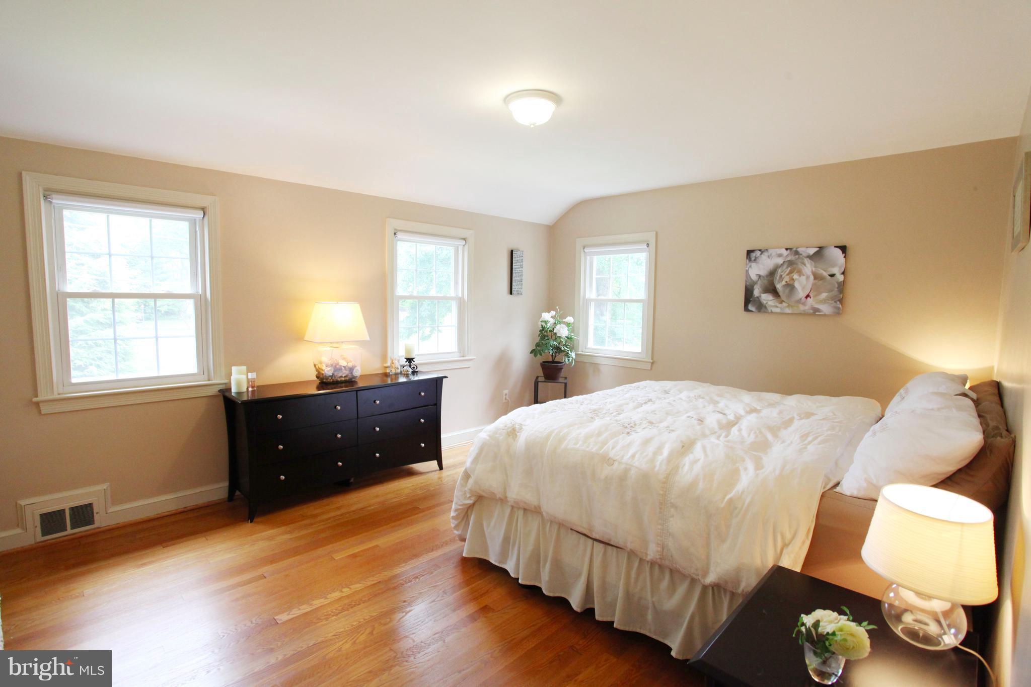 306 Whitestone Road Silver Spring, MD 20901 - Photo 16 of 30 Bedroom