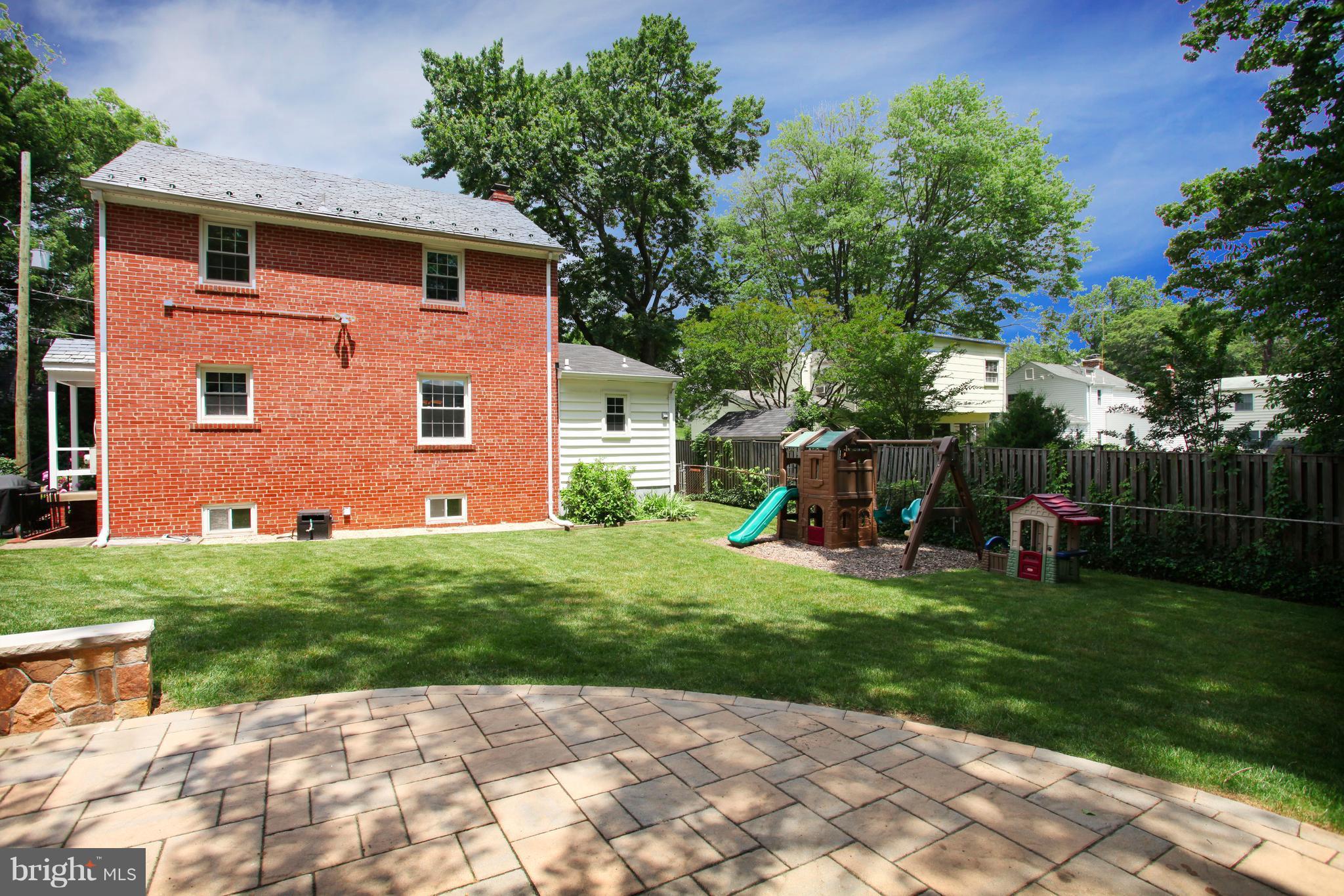 306 Whitestone Road Silver Spring, MD 20901 - Photo 29 of 30 Exterior (Rear)