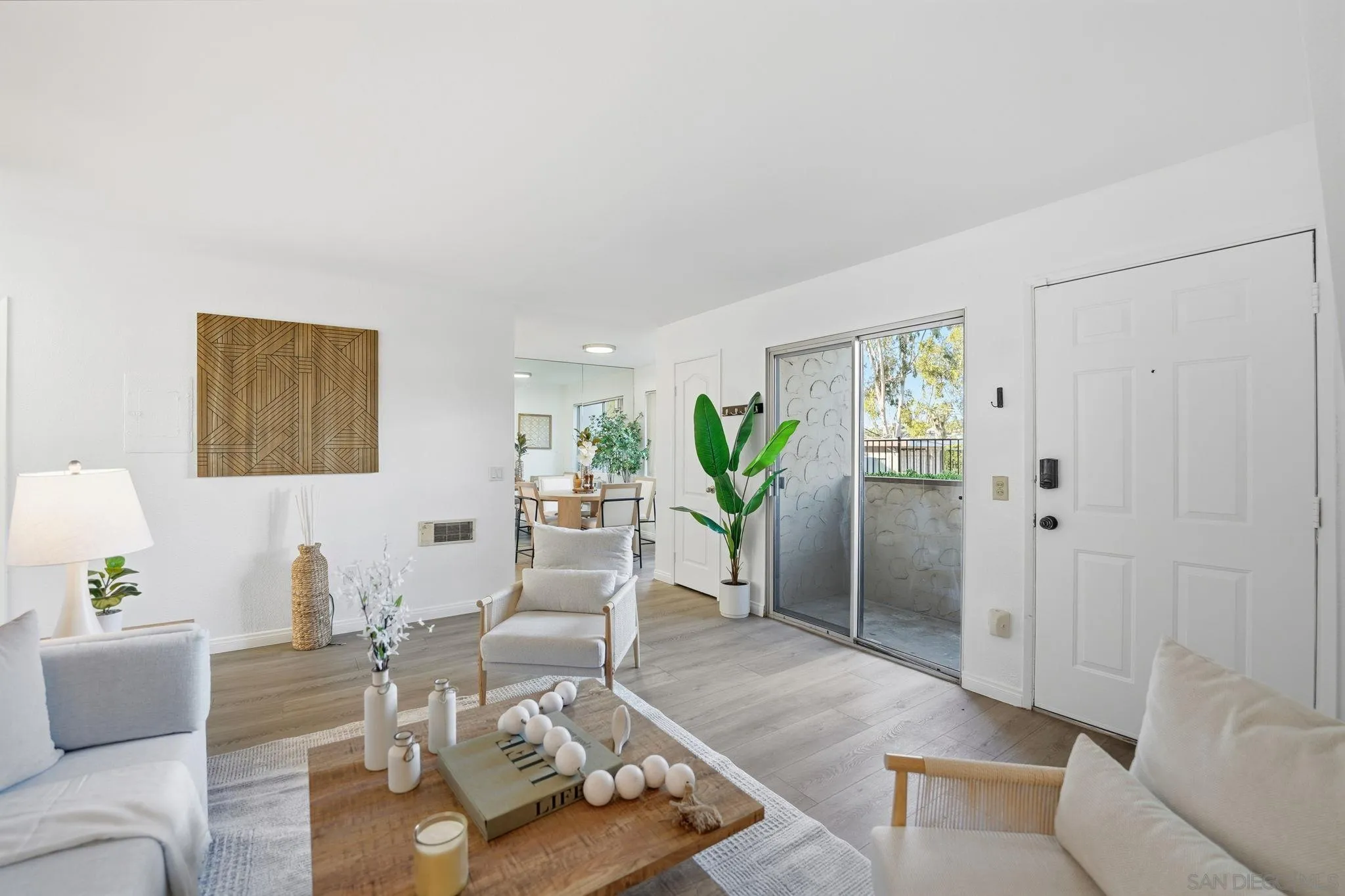 3557 Kenora Drive, Unit 31 Spring Valley, CA 91977 - Photo 7 of 24 a living room with furniture