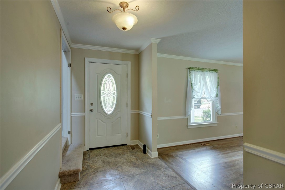 2009 Cove Road Hayes, VA 23072 - Photo 23 of 50