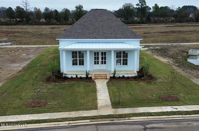 $511,290 | 1020 Crepe Myrtle Drive, Brandon, MS 39047