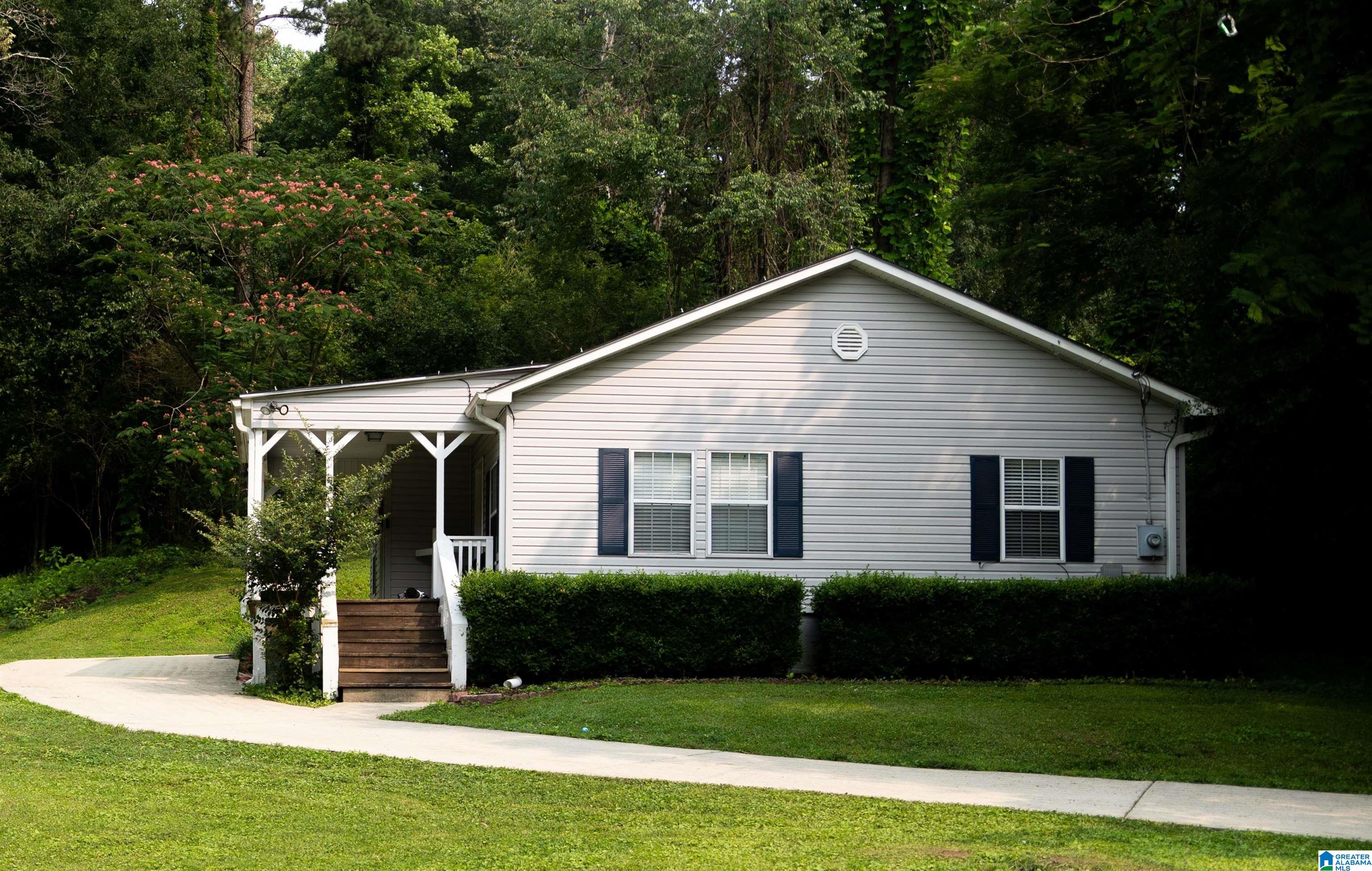 457 Harden Road Gardendale, AL 35071 - Photo 5 of 47