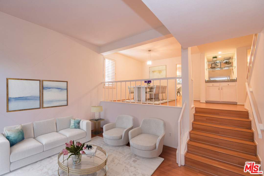 13963 Riverside Drive Sherman Oaks, CA 91423 - Photo 15 of 43