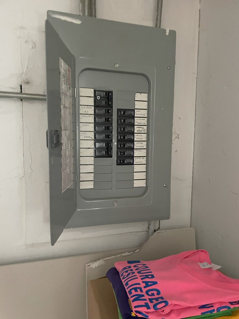 14647 Irving Avenue Dolton, IL 60419 - Photo 24 of 24 a bedroom with a bed and a window