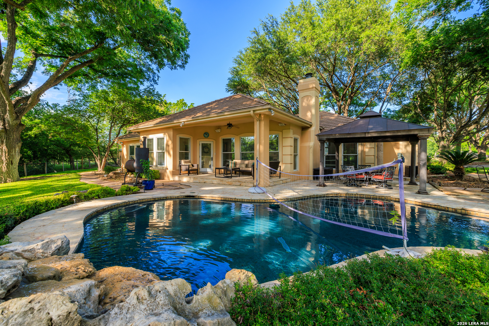 102 Rio Azul Seguin, TX 78155 - Photo 1 of 78
