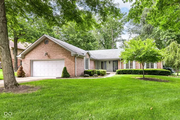 $389,000 | 7062 West Christian Drive, New Palestine, IN 46163