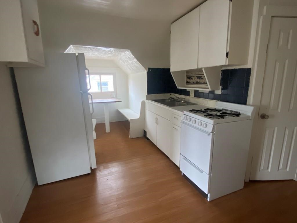 63 Sterling Street Corning, NY 14830 - Photo 17 of 20 Apt301 Kitchen