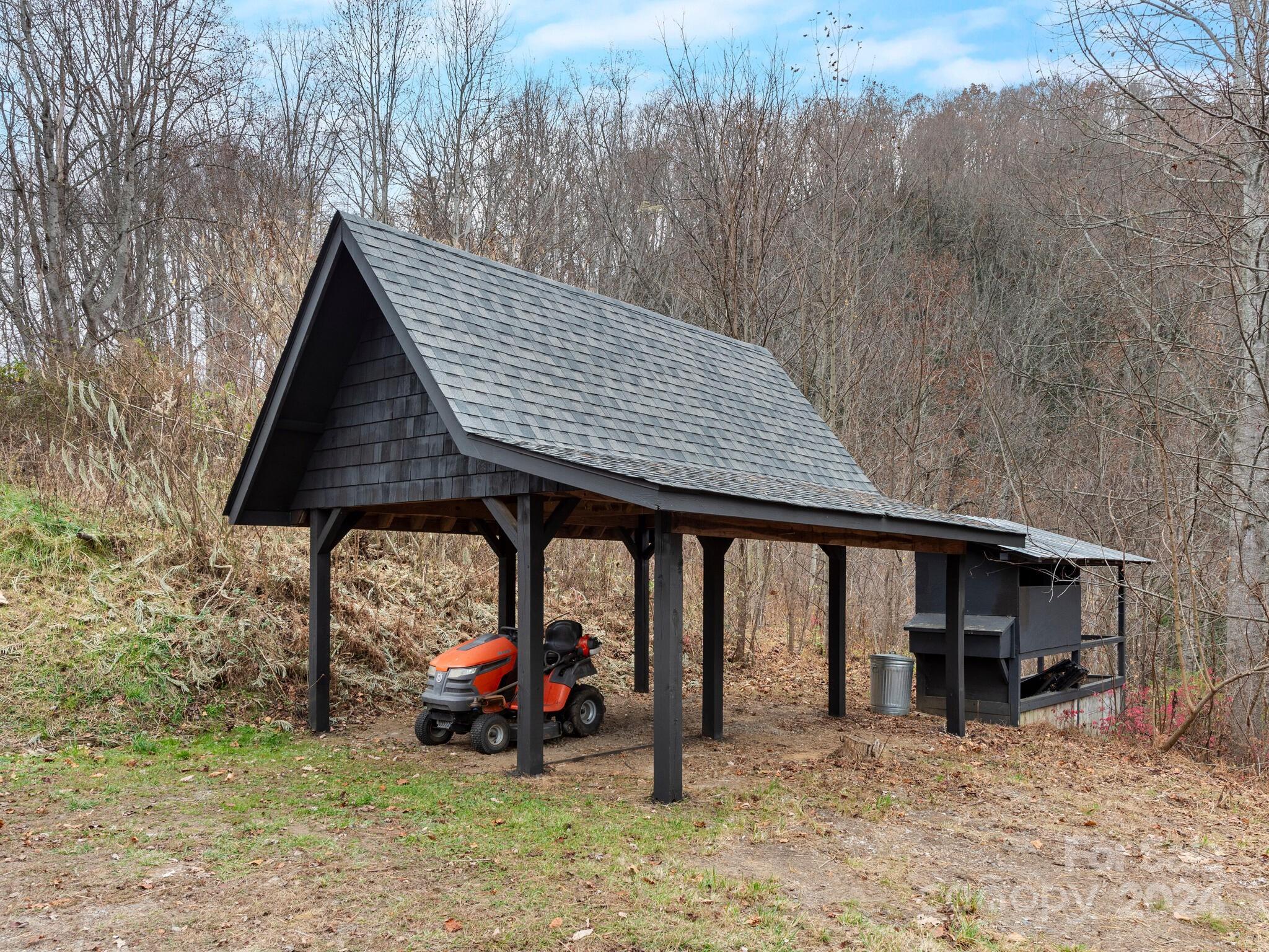 204 Potato Branch Road Leicester, NC 28748 - Photo 22 of 32 Gallery Image 22
