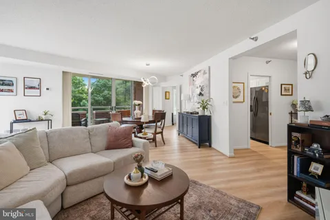 $595,000 | 5800 Nicholson Lane, Unit 1307, Rockville, MD 20852