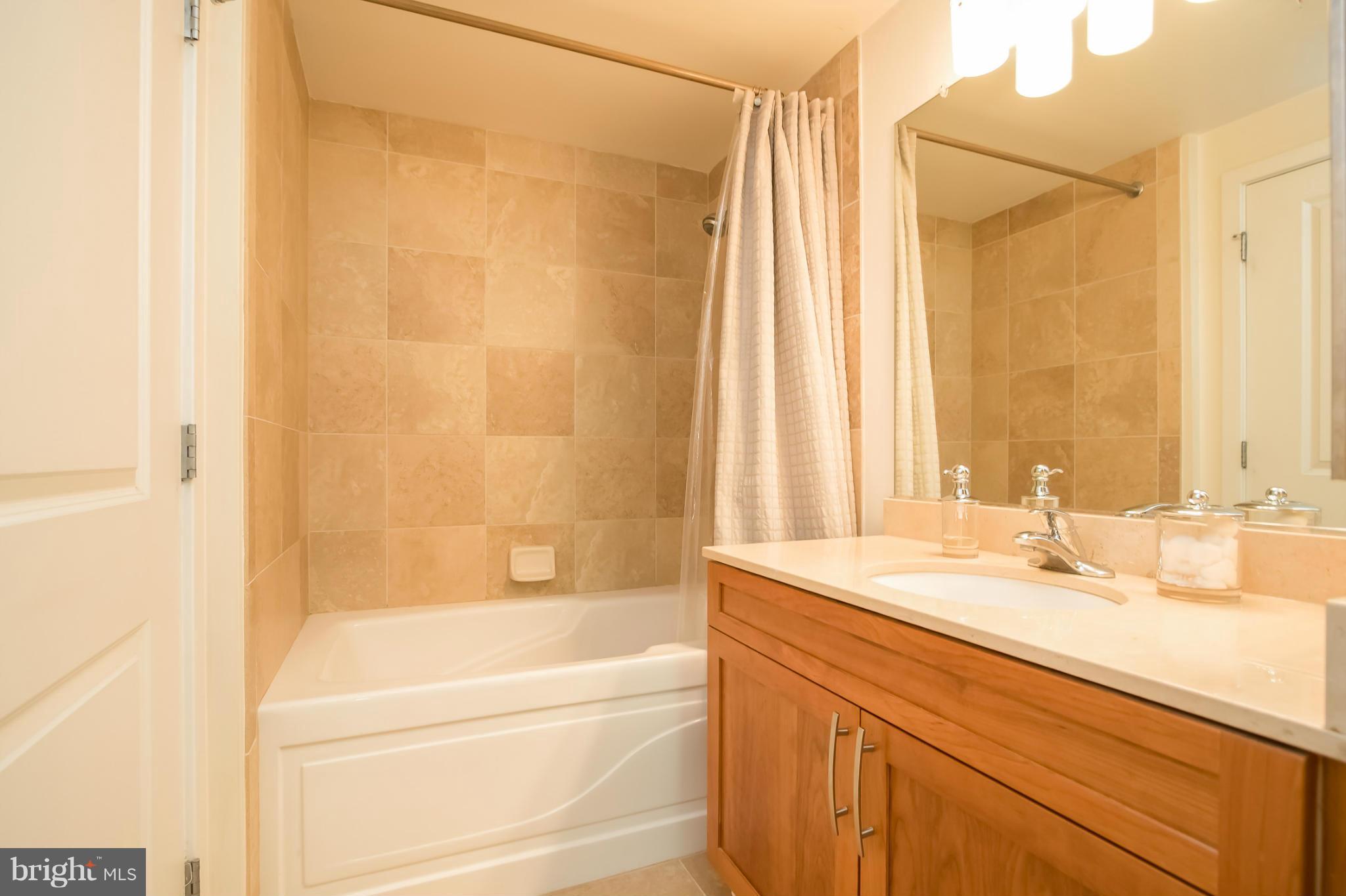 475 K Street Northwest, Unit 328 Washington, DC 20001 - Photo 10 of 18 Bath