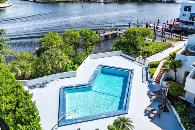 $2,450,000 | 931 Palm Trail, Unit 4, Delray Beach, FL 33483