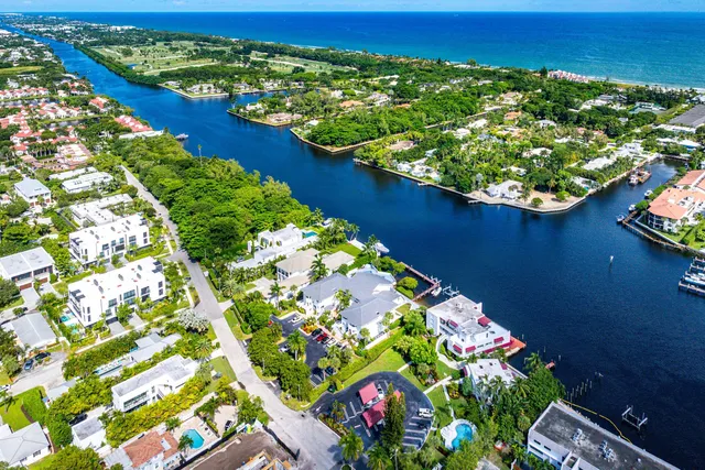 $2,450,000 | 931 Palm Trail, Unit 4, Delray Beach, FL 33483