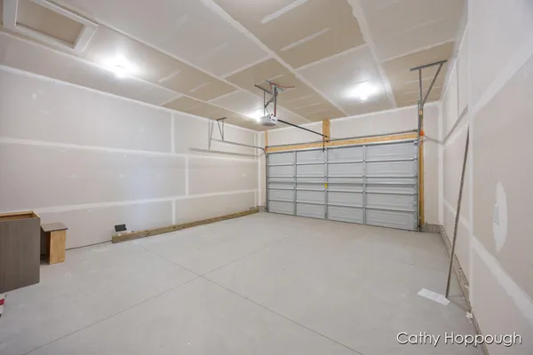 $375,000 | 1976 Aspen Vly Lane, Ionia, MI 48846
