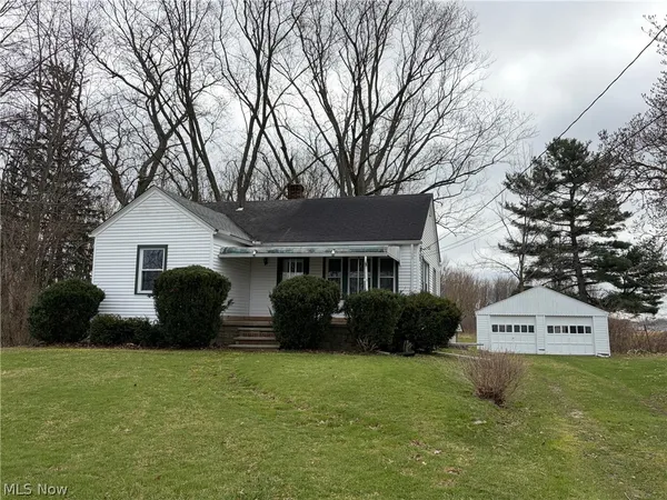 $199,900 | 41345 Griswold Road, Elyria, OH 44035
