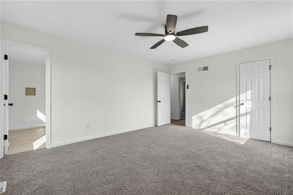 $420,000 | 2619 Southwest Morningside Drive, Blue Springs, MO 64015