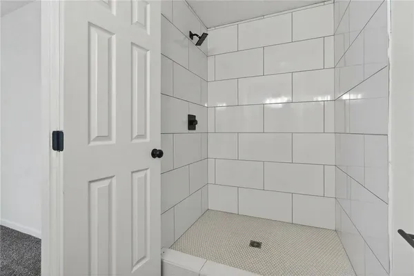 $420,000 | 2619 Southwest Morningside Drive, Blue Springs, MO 64015