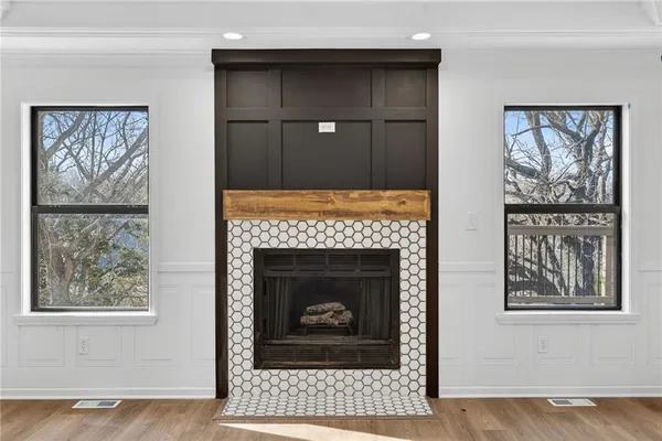 $420,000 | 2619 Southwest Morningside Drive, Blue Springs, MO 64015