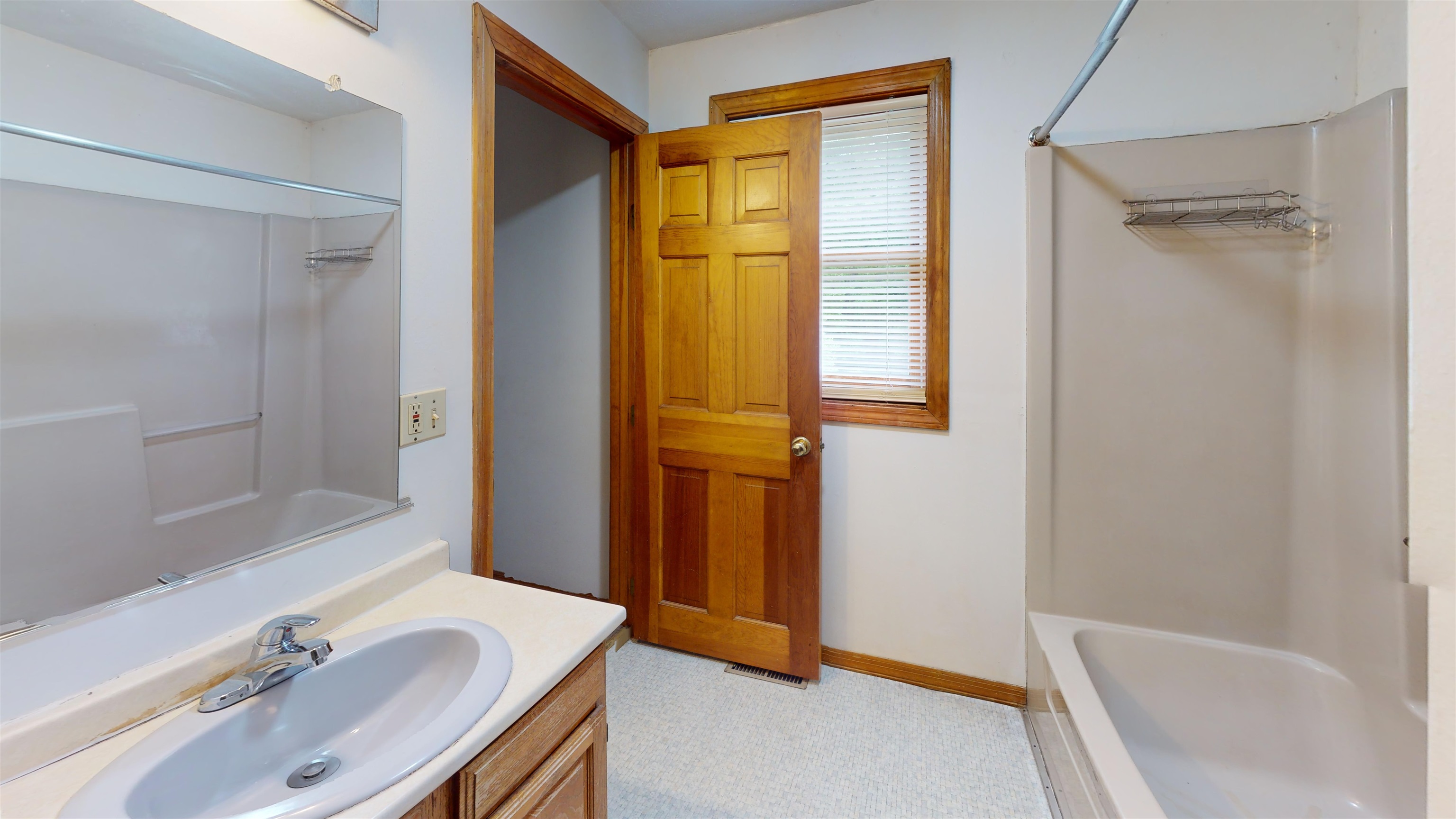 5 A Mark Street Hudson, NH 03051 - Photo 5 of 15