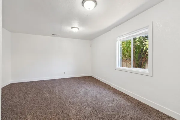$354,998 | 1725 California Avenue, Dos Palos, CA 93620