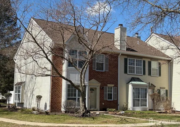 $450,000 | 40 Townsend Court, Franklin Park, NJ 08823