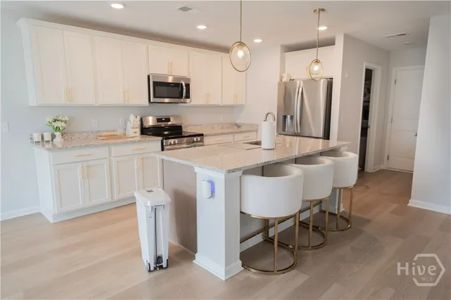 $2,900 | 45 Flagler Drive, Savannah, GA 31419