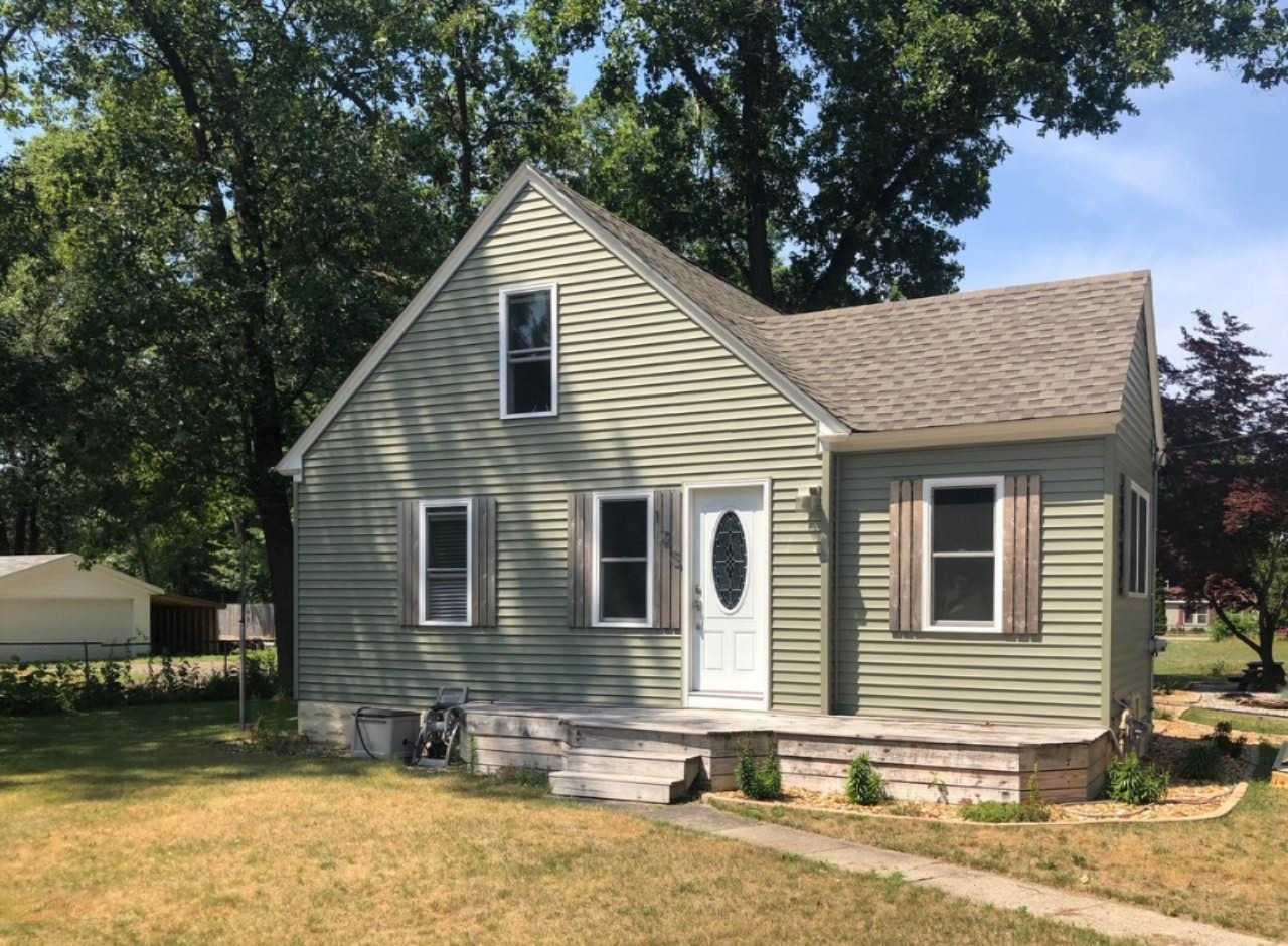 125 South Wolf Lake Road Muskegon, MI 49442 - Photo 1 of 32 IMG_1330