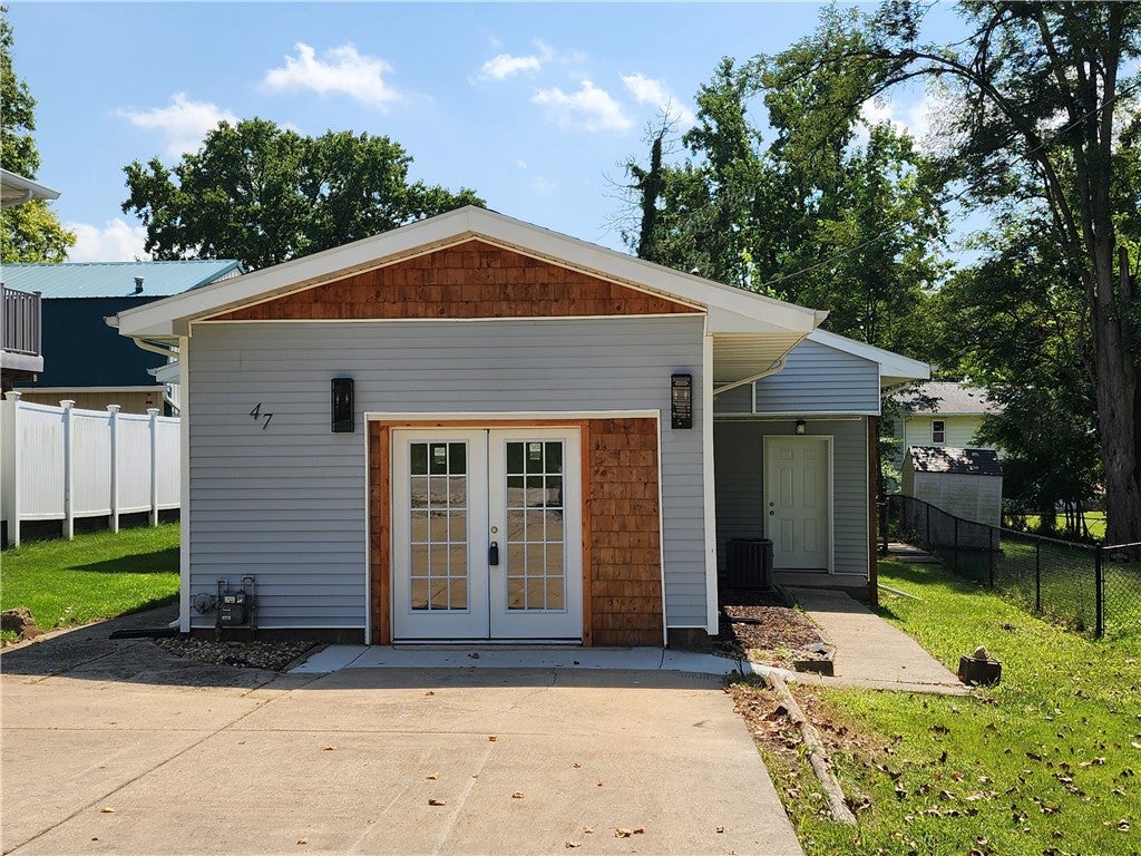 47 Oak Ridge Drive Decatur, IL 62521 - Photo 1 of 21 Gallery Image 1