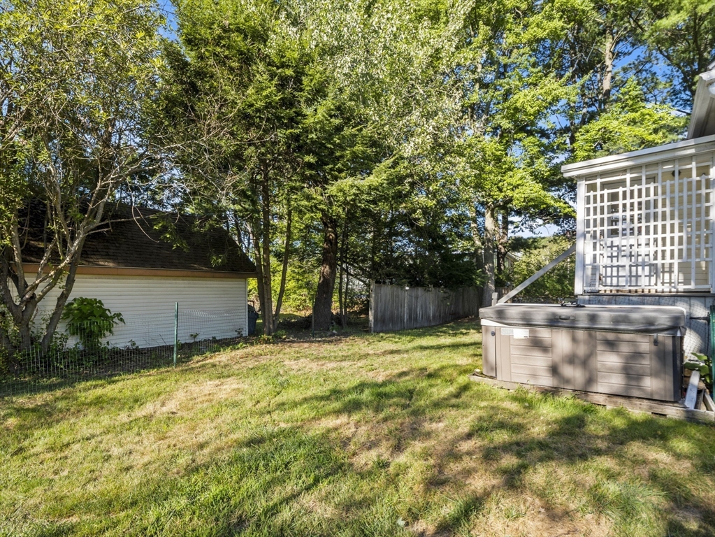 125 Phillips Brooks Road North Andover, MA 01845 - Photo 34 of 38