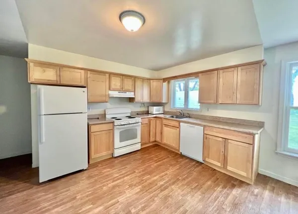 $649,999 | 89 Butler Avenue, Hinsdale, NH 03451