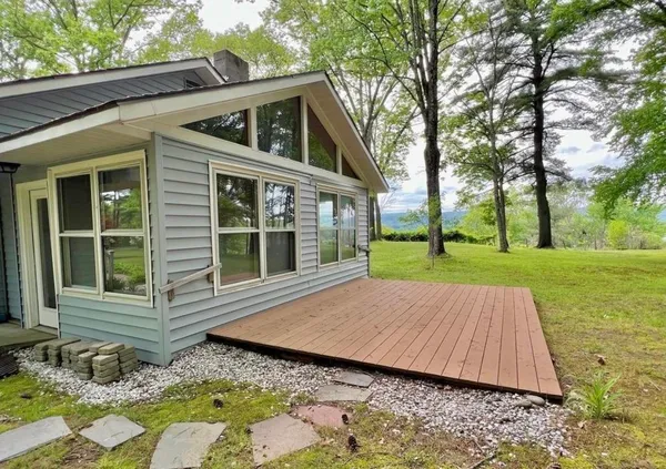 $649,999 | 89 Butler Avenue, Hinsdale, NH 03451