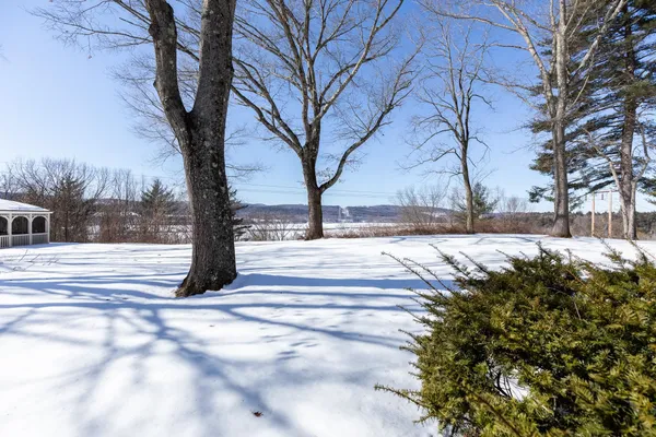 $649,999 | 89 Butler Avenue, Hinsdale, NH 03451